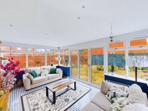 Garden Room- click for photo gallery